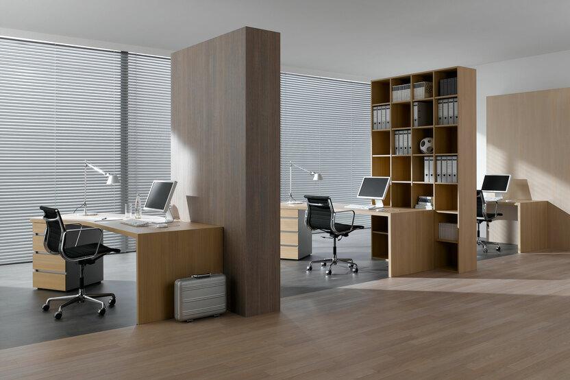 Impressionen eines Arbeitszimmers Impression eines Arbeitszimmers im Stil Großraumbüro